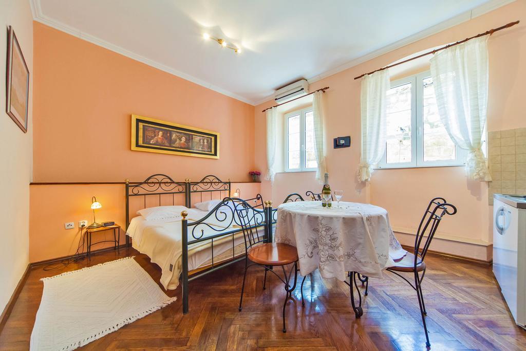 Irundo Dubrovnik - Arch Apartments ภายนอก รูปภาพ